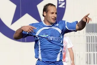 Κίνηση ''ματ''  με Κάρλος Μασάρα!