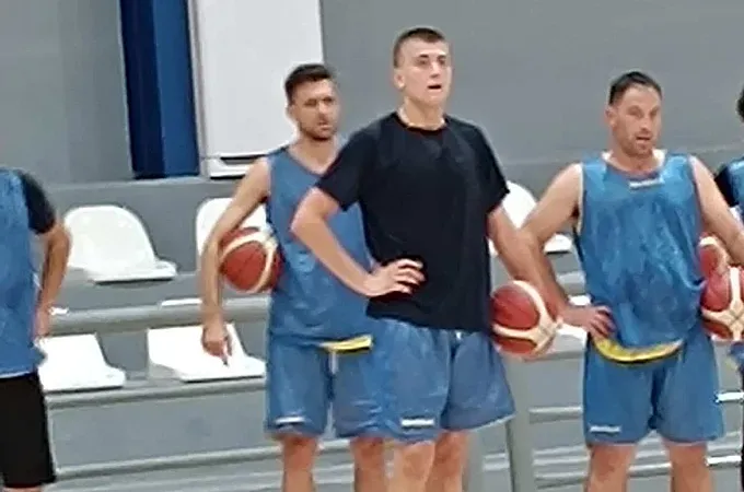 Ο Γιακάι με διπλό δελτίο στην Ελπίδα!