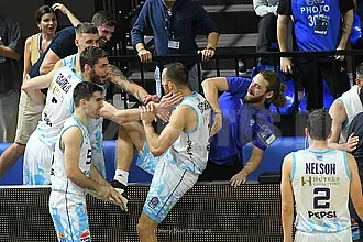 Το τρίποντο του Σλαφτσάκη και οι αντιδράσεις!