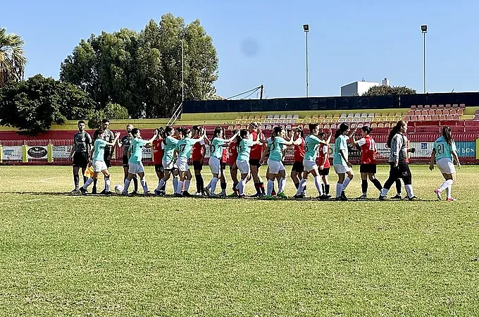 Να επιστρέψει στις νίκες η L.F.C. Ιαλυσού!