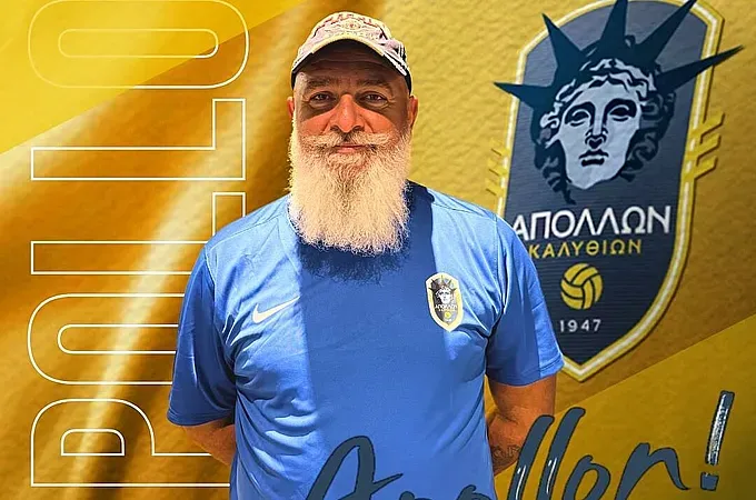 Στον Απόλλωνα Καλυθιών ο Μουστάκας!