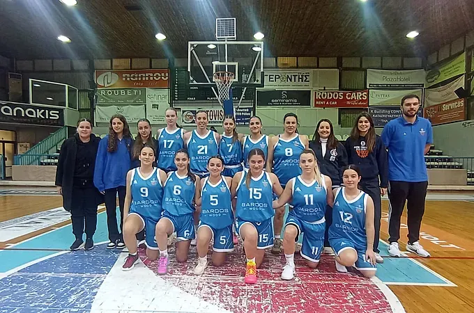 Στην Καλλιθέα και η Πετράκη!