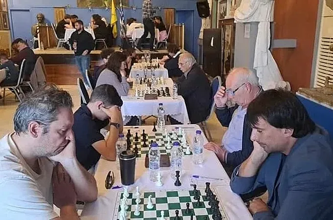 Στους ''16'' έφτασε ο Ιππότης!