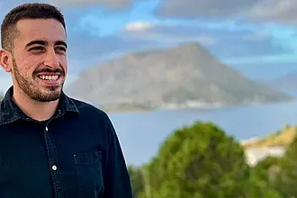 Γενικός αρχηγός ο Τρικοίλης, έφορος ο Μακαρούνας στον Καλυμνιακό!