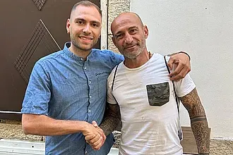 Νέα διπλή ανανέωση στον Κλεόβουλο!