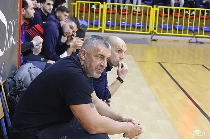 Φουλ... σεμινάρια για τον Διαγόρα!
