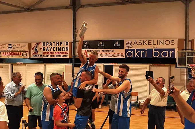 Οι Μενετές στην κορυφή της Καρπάθου!