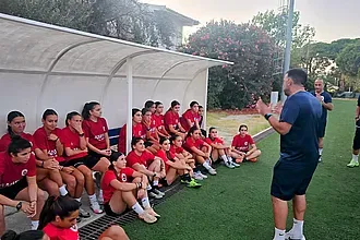 ''Τρελαίνει'' κόσμο η L.F.C. Ιαλυσού, ανέβηκε στην 3η θέση!