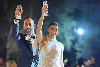 Γαμπρός ο Παντελής, νύφη η Τσαμπίκα!