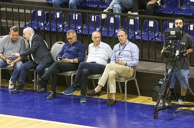 Μαζί στην Καλλιθέα Βρούτσης, Λιόλιος και Μελής!