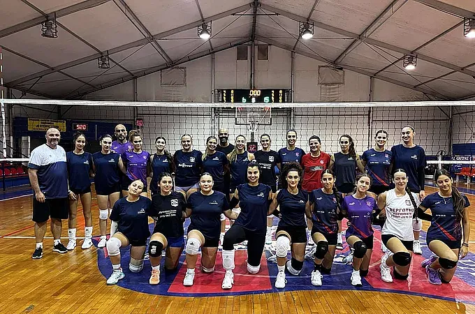 Φιλική δοκιμασία στην ''τέντα''!