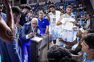 Κανονικά στον πάγκο του Κολοσσού ο Καράσκο!