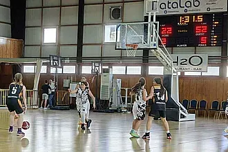 ΠΑΓΚΟΡΑΣΙΔΕΣ: Άνετη νίκη της Ακαδημίας