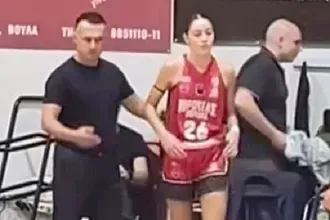 Στα χνάρια της μαμάς της η Δέσποινα!