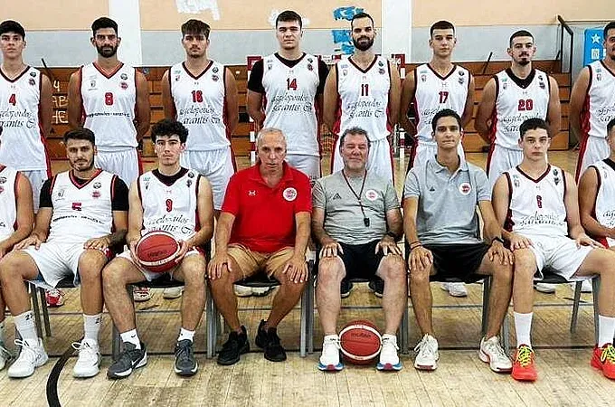 Αυτός είναι ο Ίκαρος Καλλιθέας!