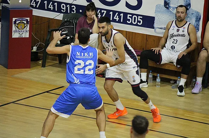 ''Έκρυψε'' τη μπάλα ο Ιπποκράτης!