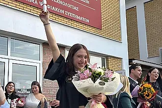 ''Νίκη, είμαστε υπερήφανοι για σένα''!