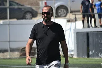 Παρέμεινε πρόεδρος ο Κουτσούφης!