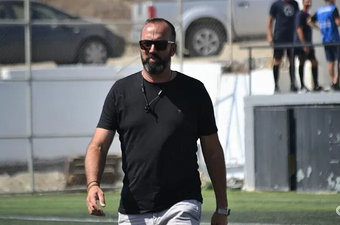 Παρέμεινε πρόεδρος ο Κουτσούφης!