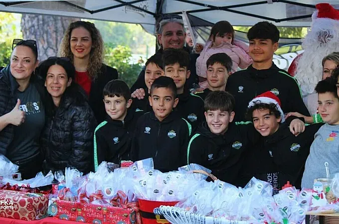 Χαμόγελα και εορταστική διάθεση στο 4ο Esperos Christmas Day!