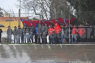 Με τη στήριξη του κόσμου