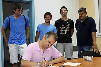 Στη θέση του ο Κανθαρίδης