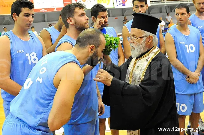 Αγιασμός με ανοιχτές πόρτες