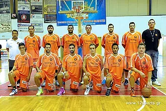Αήττητοι με 9 στα 9!