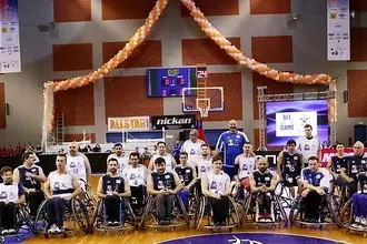 Στη Τσεχία η Εθνική με καρότσι