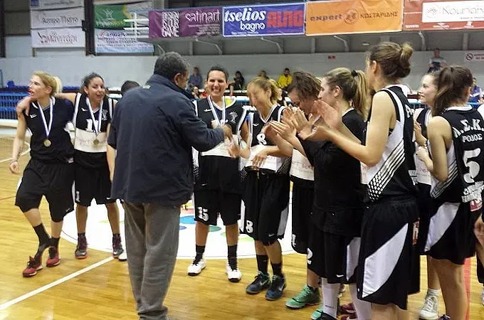 Με μία ομάδα λιγότερη τα μπαράζ!