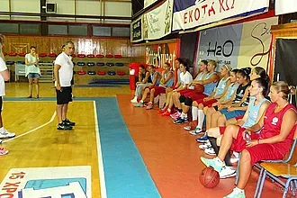 Περιμένει να μάθει αντίπαλο!