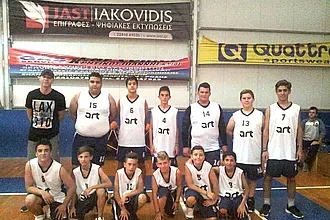 Οι παίδες του Σταυρού Καλυθιών