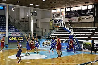 Την Τρίτη το εφηβικό!