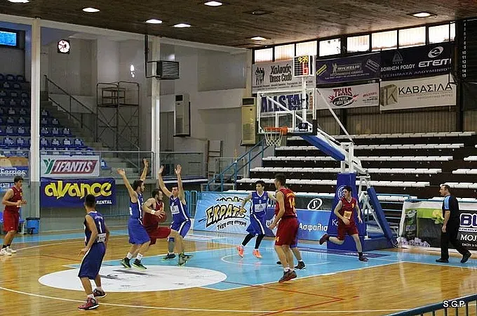 Την Τρίτη το εφηβικό!