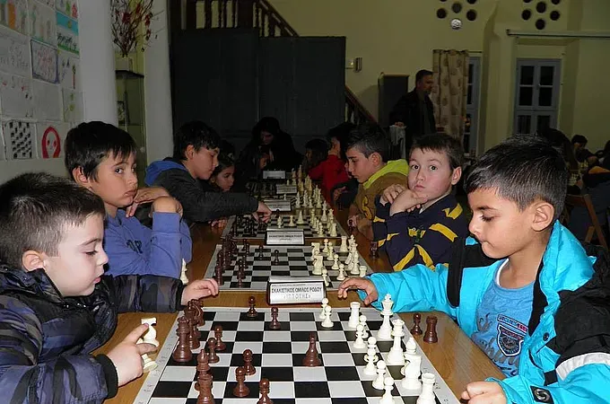 Ο Ρούσος έπαιξε με τον Kasparov