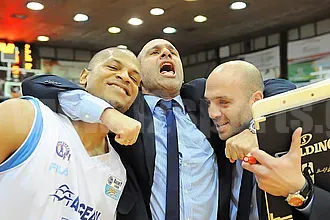 Παντρεύτηκε και... ανανέωσε!