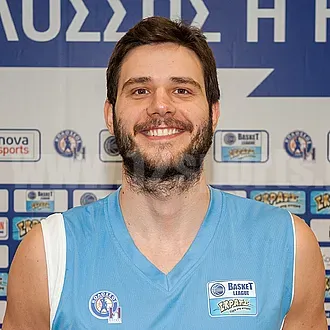 Σε camp o Μανωλόπουλος!