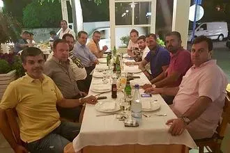 Οι πρώτες επαφές του Μίχου