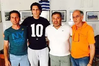 Ο Αλέκος Κακλαμάνος στον Κλεόβουλο!