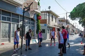 Έπαιξαν στο Παραδείσι