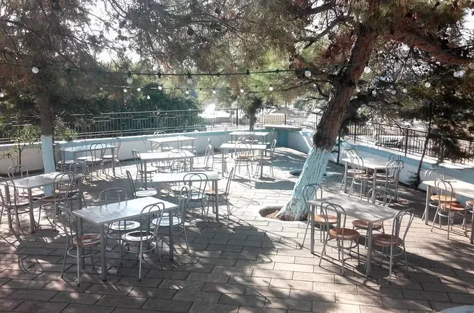 Ανοιχτό το ''καφενεδάκι''
