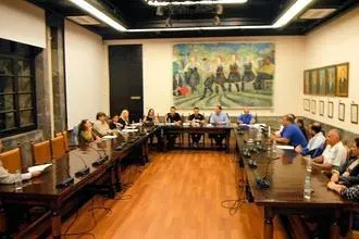 Ραντεβού στην ''τέντα''