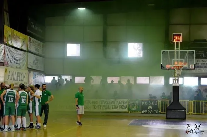 Αποπνικτική ατμόσφαιρα!