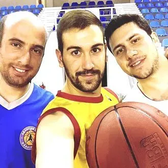 Δύο ''μνηστήρες'' για Συμιακό!