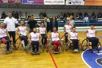 Ελάτε, ας γνωρίσουμε τους κυπελλούχους...
