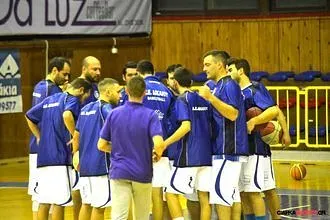 ''Πέφτει'' η αυλαία στην Κω