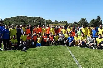 Παίζουν στη μνήμη τους στις Καλυθιές