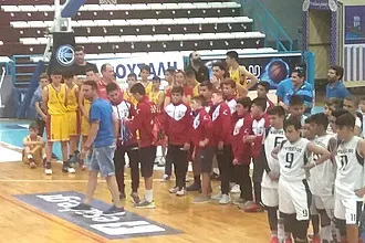 Τζάμπολ στα μίνι, στη Ρόδο!