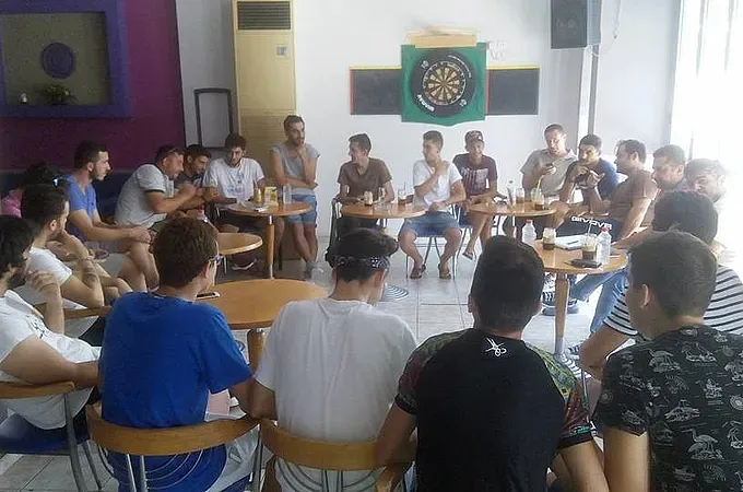 Το πρώτο ραντεβού στη Λάρδο!