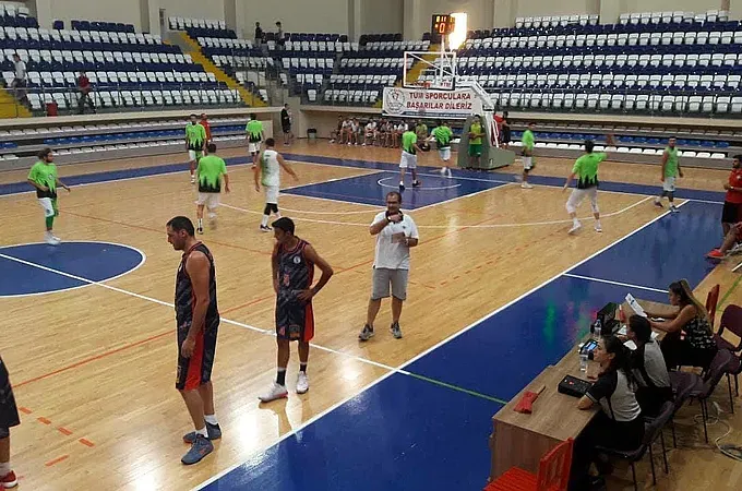 Οι διαιτητές της Β' Εθνικής
